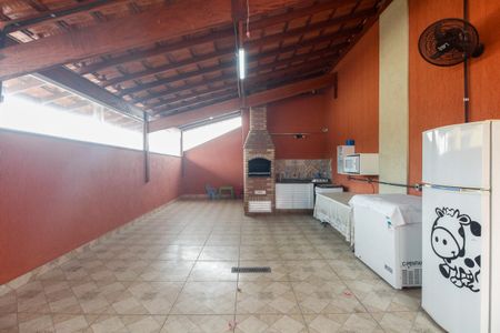 Casa de condomínio à venda com 55m², 2 quartos e 1 vagaÁrea comum