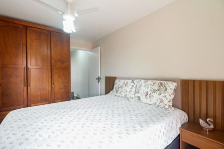 Casa de condomínio à venda com 55m², 2 quartos e 1 vagaQuarto 2