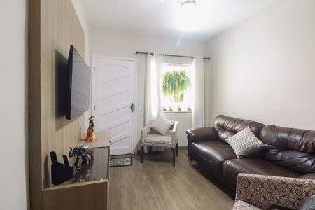 Casa de condomínio à venda com 55m², 2 quartos e 1 vagaSala