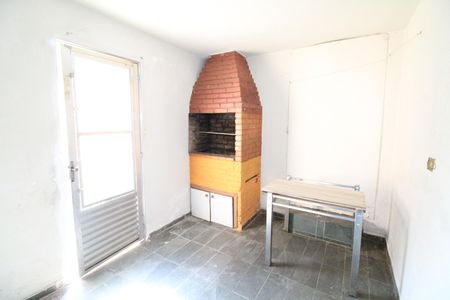 Casa para alugar com 89m², 3 quartos e 1 vagaQuintal