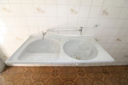 Casa para alugar com 89m², 3 quartos e 1 vagaÁrea de Serviço