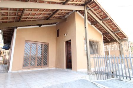 Casa para alugar com 89m², 3 quartos e 1 vagaFachada