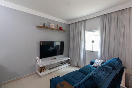 Sala de casa de condomínio à venda com 2 quartos, 70m² em Vila Dalila, São Paulo