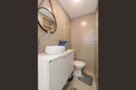 Apartamento à venda com 66m², 2 quartos e 1 vagaBanheiro de Serviço