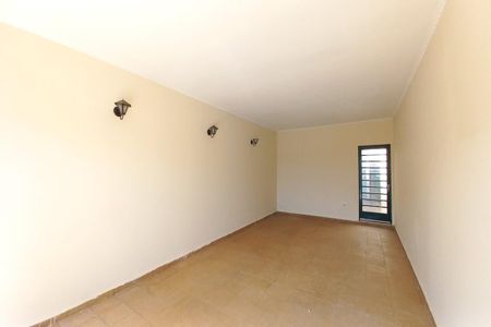 Casa à venda com 200m², 3 quartos e 3 vagasGaragem