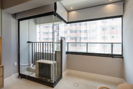 Varanda de kitnet/studio para alugar com 1 quarto, 25m² em Perdizes, São Paulo