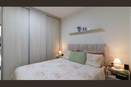 Casa à venda com 99m², 3 quartos e 2 vagas Casa à venda com 99m², 3 quartos e 2 vagasSuíte