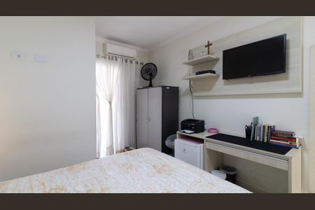 Casa à venda com 99m², 3 quartos e 2 vagas Casa à venda com 99m², 3 quartos e 2 vagasSuíte