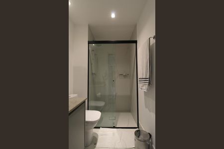 Banheiro de apartamento à venda com 1 quarto, 35m² em Indianópolis, São Paulo