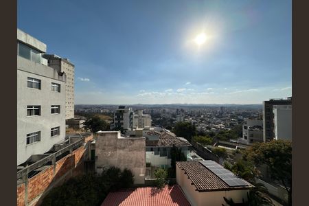 Apartamento à venda com 3 quartos, 93m² em Ouro Preto, Belo Horizonte