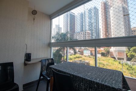 Apartamento para alugar com 37m², 1 quarto e 1 vaga Apartamento para alugar com 37m², 1 quarto e 1 vagaVaranda