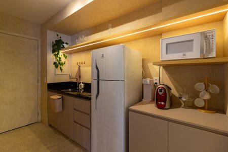 Studio de kitnet/studio à venda com 1 quarto, 28m² em Pinheiros, São Paulo