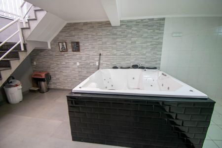 Casa à venda com 300m², 5 quartos e 7 vagasÁrea comum - Jacuzzi