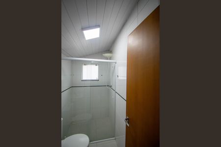 Casa à venda com 300m², 5 quartos e 7 vagasBanheiro da Suíte 4