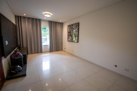 Casa à venda com 300m², 5 quartos e 7 vagasSala