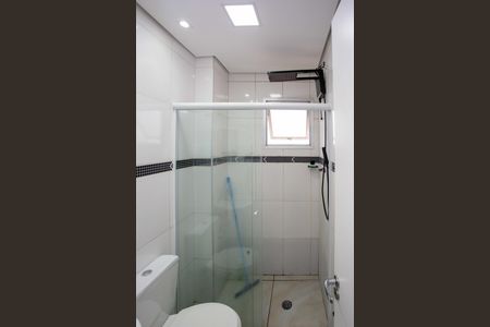 Banheiro de apartamento à venda com 1 quarto, 44m² em Centro, Diadema