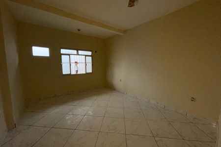 Casa para alugar com 110m², 1 quarto e 2 vagasQuarto 