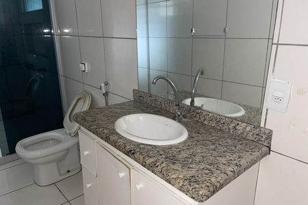 Casa para alugar com 110m², 1 quarto e 2 vagasBanheiro
