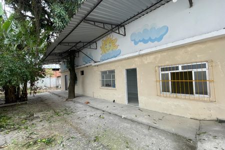 Quintal de casa para alugar com 1 quarto, 110m² em Parque Uruguaiana, Duque de Caxias