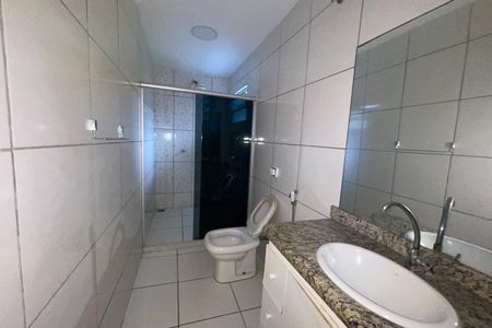 Casa para alugar com 110m², 1 quarto e 2 vagasBanheiro