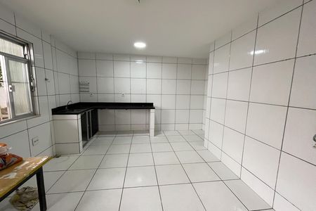 Casa para alugar com 110m², 1 quarto e 2 vagasCozinha