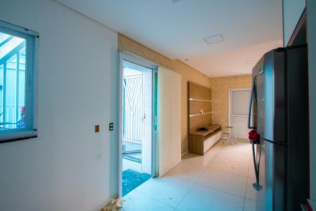 Casa à venda com 167m², 3 quartos e 2 vagas Casa à venda com 167m², 3 quartos e 2 vagasCozinha