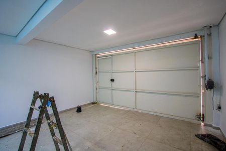 Casa à venda com 167m², 3 quartos e 2 vagas Casa à venda com 167m², 3 quartos e 2 vagasGaragem