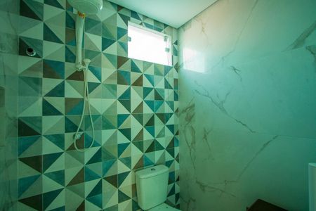 Casa à venda com 167m², 3 quartos e 2 vagas Casa à venda com 167m², 3 quartos e 2 vagasBanheiro da Suíte 3