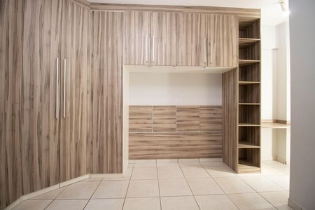 Apartamento para alugar com 75m², 2 quartos e 1 vagaSuíte
