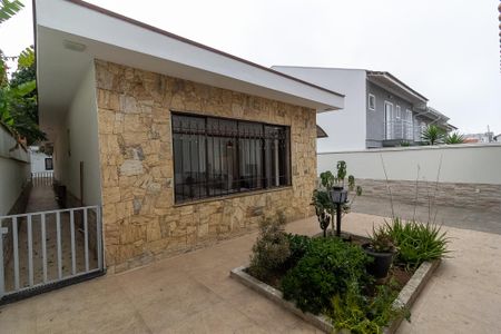 Casa à venda com 370m², 3 quartos e 5 vagasQuintal