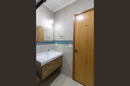 Casa à venda com 370m², 3 quartos e 5 vagasBanheiro da Suíte