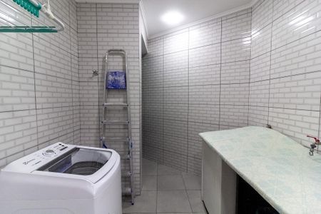 Casa à venda com 370m², 3 quartos e 5 vagasÁrea de Serviço