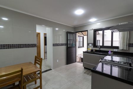 Casa à venda com 370m², 3 quartos e 5 vagasCozinha