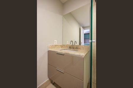 Apartamento para alugar com 34m², 1 quarto e sem vaga Apartamento para alugar com 34m², 1 quarto e sem vagaBanheiro