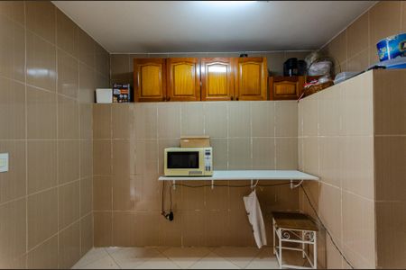 Casa para alugar com 250m², 3 quartos e 3 vagas Casa para alugar com 250m², 3 quartos e 3 vagasCozinha