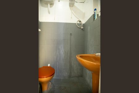 Casa à venda com 150m², 3 quartos e 2 vagasBanheiro de serviço