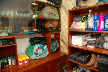 Casa à venda com 150m², 3 quartos e 2 vagasQuarto de Serviço