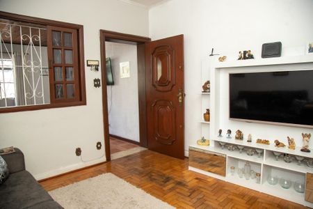 Sala 2 de casa para alugar com 3 quartos, 150m² em Jardim Aeroporto, São Paulo