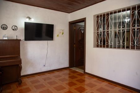 Casa à venda com 150m², 3 quartos e 2 vagasSala 1