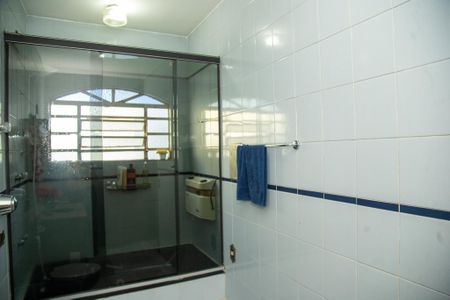 Casa à venda com 150m², 3 quartos e 2 vagasBanheiro da Suíte