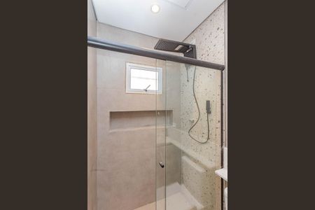 Banheiro de apartamento para alugar com 1 quarto, 33m² em Aclimação, São Paulo