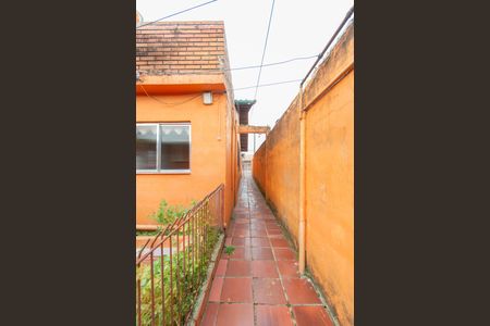 Casa à venda com 160m², 3 quartos e 2 vagasCorredor