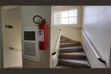 Apartamento para alugar com 50m², 1 quarto e 1 vagaEscada