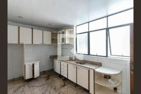 Apartamento à venda com 4 quartos, 215m² em Santo Antônio, Belo Horizonte