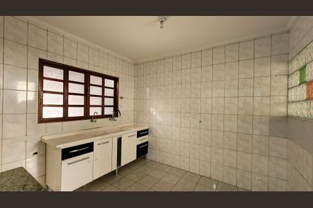 Casa à venda com 139m², 2 quartos e 1 vaga Casa à venda com 139m², 2 quartos e 1 vagaCozinha