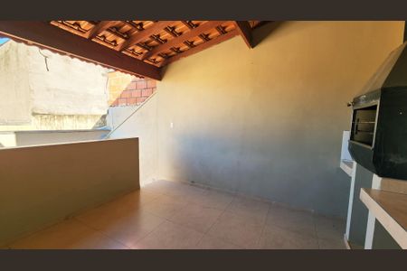 Casa à venda com 139m², 2 quartos e 1 vaga Casa à venda com 139m², 2 quartos e 1 vagaChurrasqueira