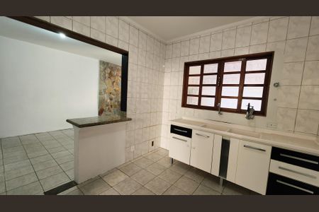 Casa à venda com 139m², 2 quartos e 1 vaga Casa à venda com 139m², 2 quartos e 1 vagaCozinha