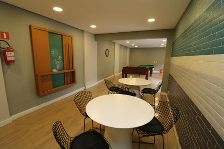 Apartamento à venda com 54m², 2 quartos e 1 vagaÁrea comum