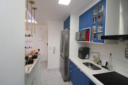 Apartamento à venda com 54m², 2 quartos e 1 vagaCozinha