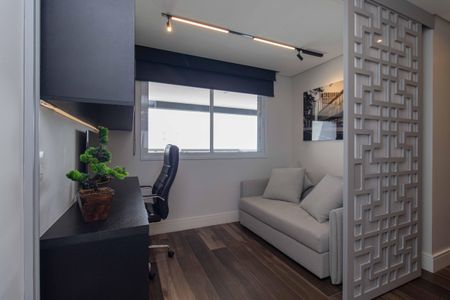 Apartamento à venda com 247m², 4 quartos e 4 vagasEscritório